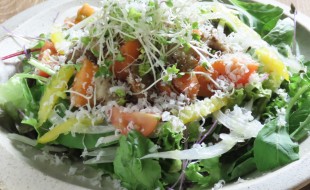 ごぼうと人参のアーリオオーリオサラダ